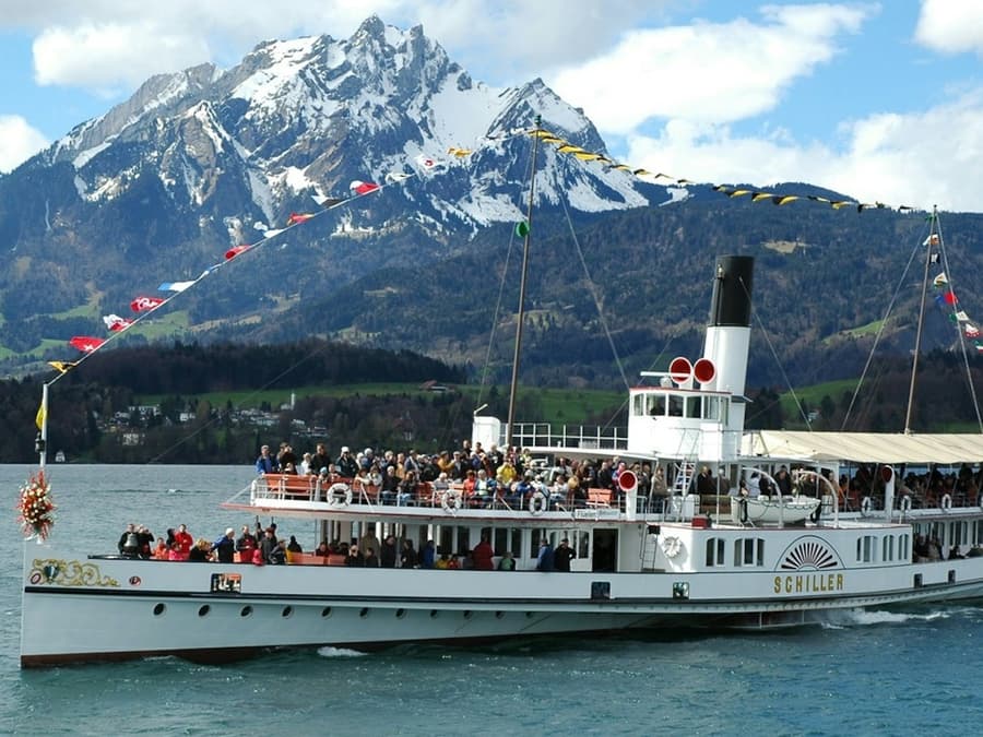 Mount Pilatus: Self-Guided Golden Roundtrip from Lucerne + Boat Cruise