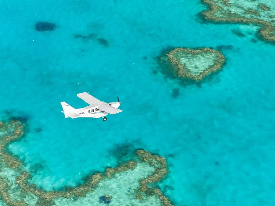 60-Minute Whitsundays Scenic Flight