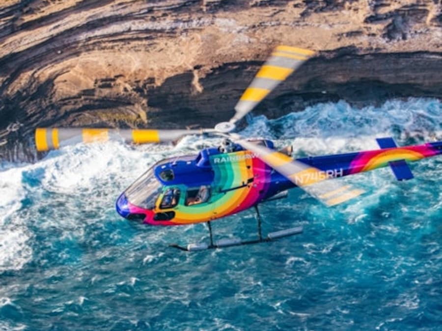 Viatge en helicòpter a Pas Pali