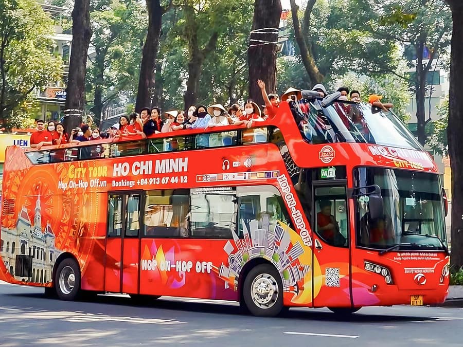 Hop-on Hop-off Vietnam: Ho Chi Minh Hop-on Hop-off Bus Tour