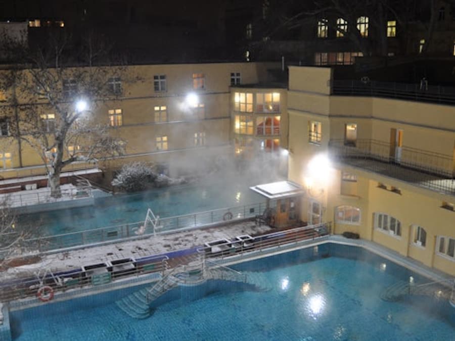 Budapest Card: 30+ Attractions with Szt. Lukacs Thermal Bath and Pool