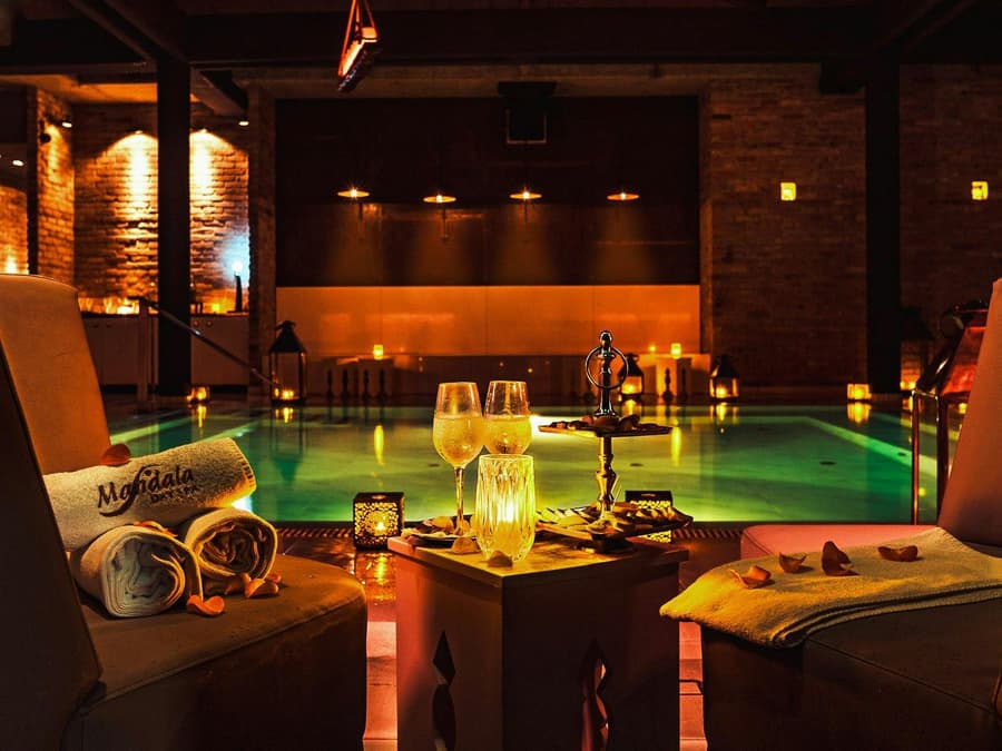 Budapest: Mandala Day Spa Entry & Luxury Pool Experience