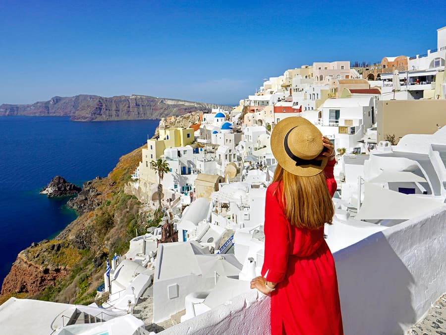 Santorini Bus Tour: The Majestic Spots of Santorini & Akrotiri