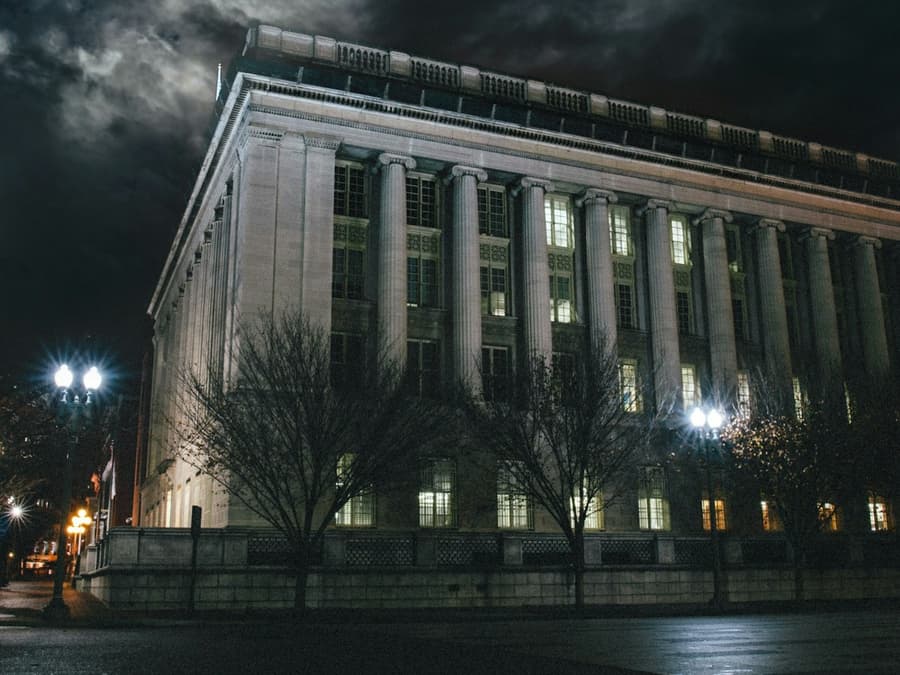 Washington DC: Guided Haunted Pub Crawl