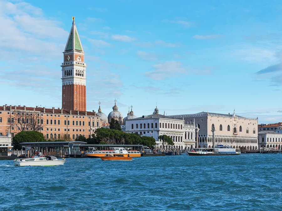 Von Venedig: Murano-Tour mit Besuch in der Glasfabrik
