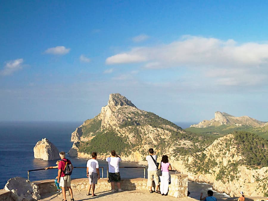 Cap de Formentor Lighthouse and Formentor Beach Tour