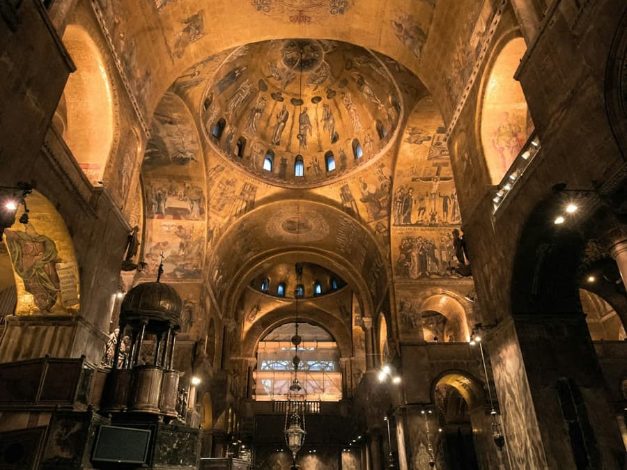 St. Mark's Basilica: Exclusive After-Hours Entry + Guided Tour