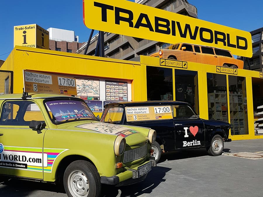 Berlin: Guided Trabi Safari XXL
