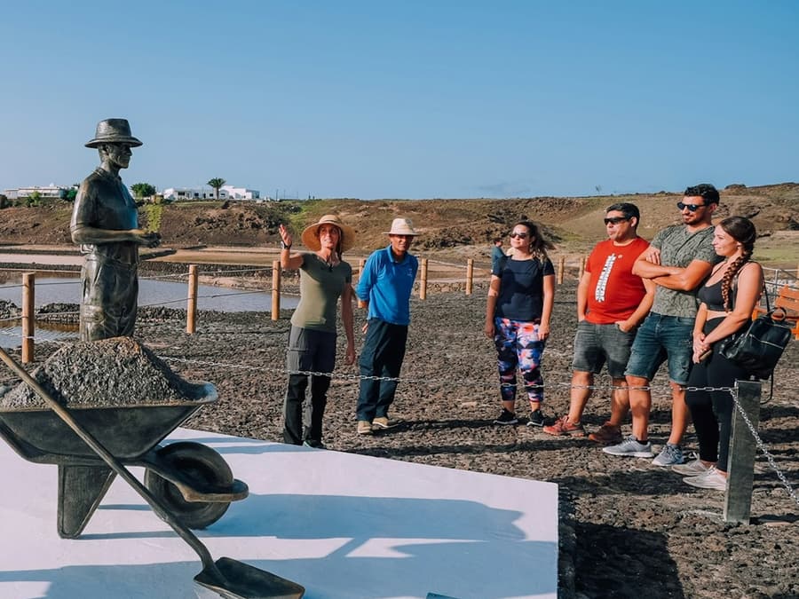 Guided Visit to the Janubio Salt Flats