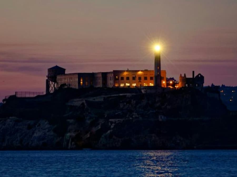 San Francisco: Inside Alcatraz Night Tour + Muir Woods & Sausalito