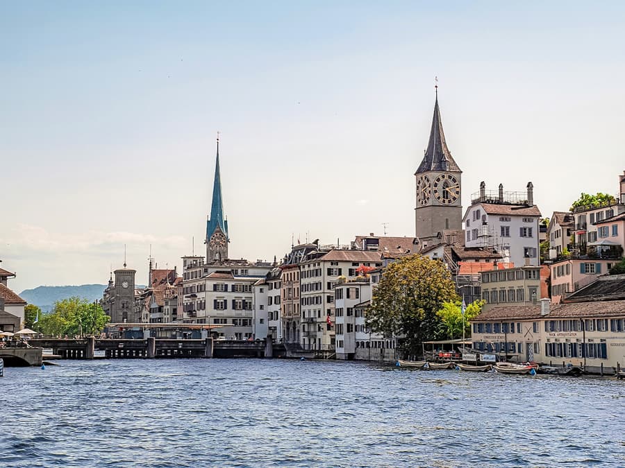 Zurich City Tour with 1-Hour Lake Cruise