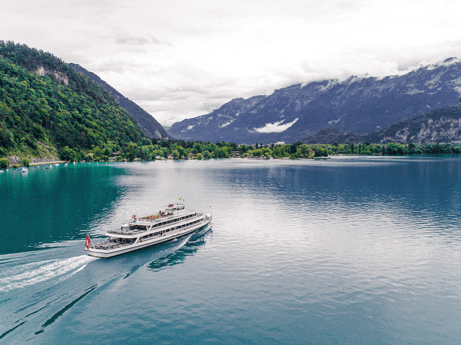 Lake Thun & Lake Brienz Cruise Day Pass