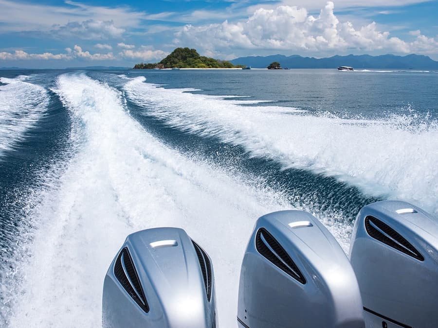 De Phuket: Tour pelas Ilhas Khai de Lancha Rápida