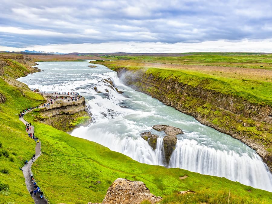 From Reykjavik: Golden Circle Day Tour with Kerid Crater