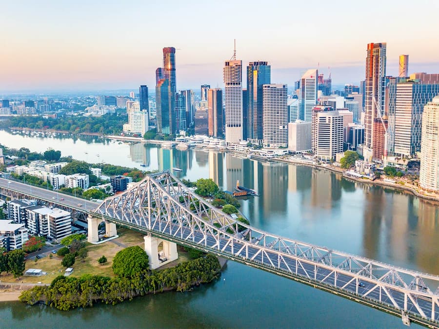 Brisbane River Sightseeing Cruise with Morning Tea & Lunch
