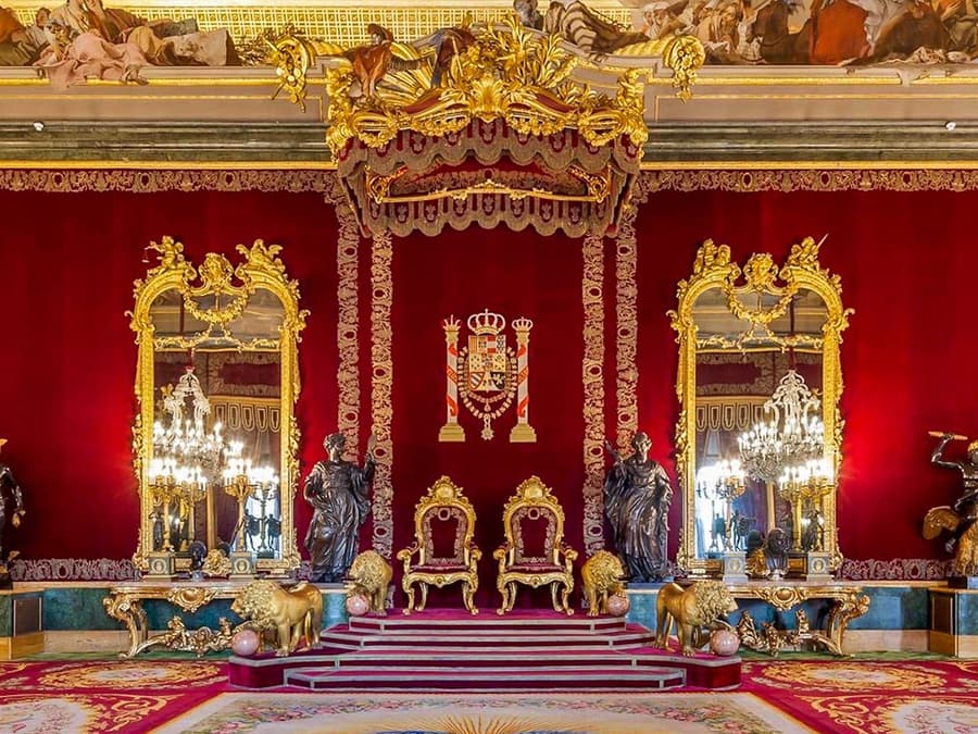 Royal Palace of Madrid Skip-the-Line Guided Tour