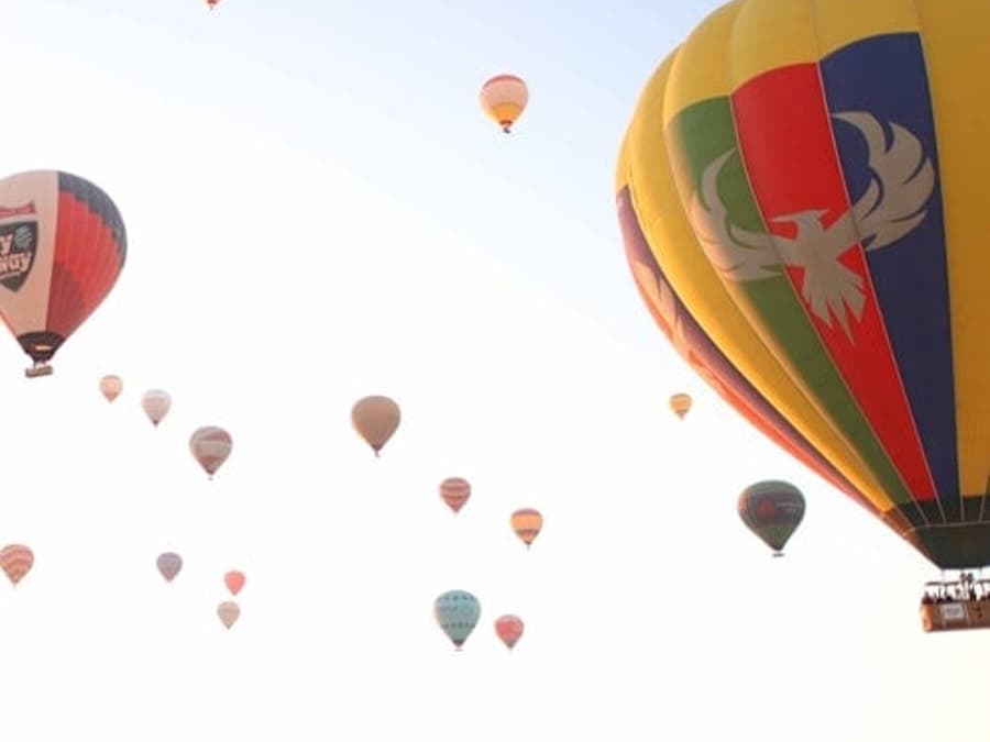 رحلة بالون هوائي في باموكالي
