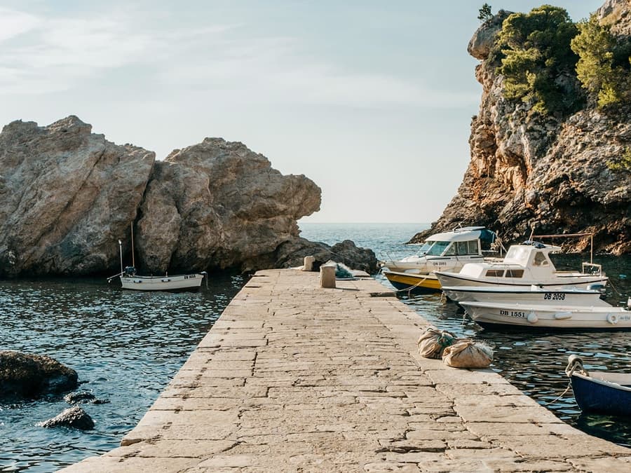 Dubrovnik: Tour a Piedi del Trono di Spade con Visita Facoltativa all'Isola di Lokrum