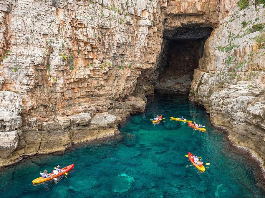 From Dubrovnik: Kayaking & Snorkelling Morning Escape