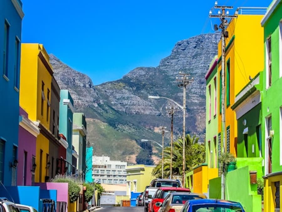 Cape Town & Table Mountain: Guided Tour + Roundtrip Transfer