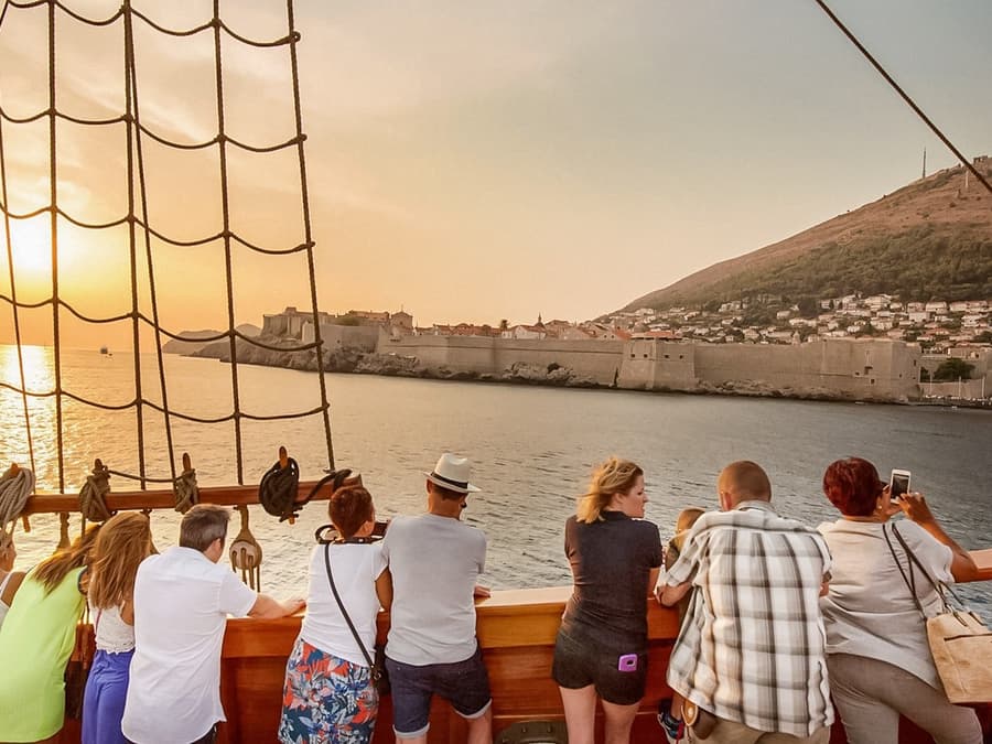 Dubrovnik: Sunset Cruise on Karaka Ship