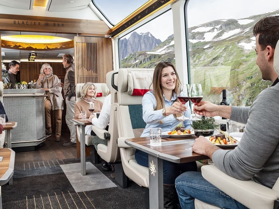 Swiss Travel Continuous Pass: Unlimited Travel on Train, Bus & Boat