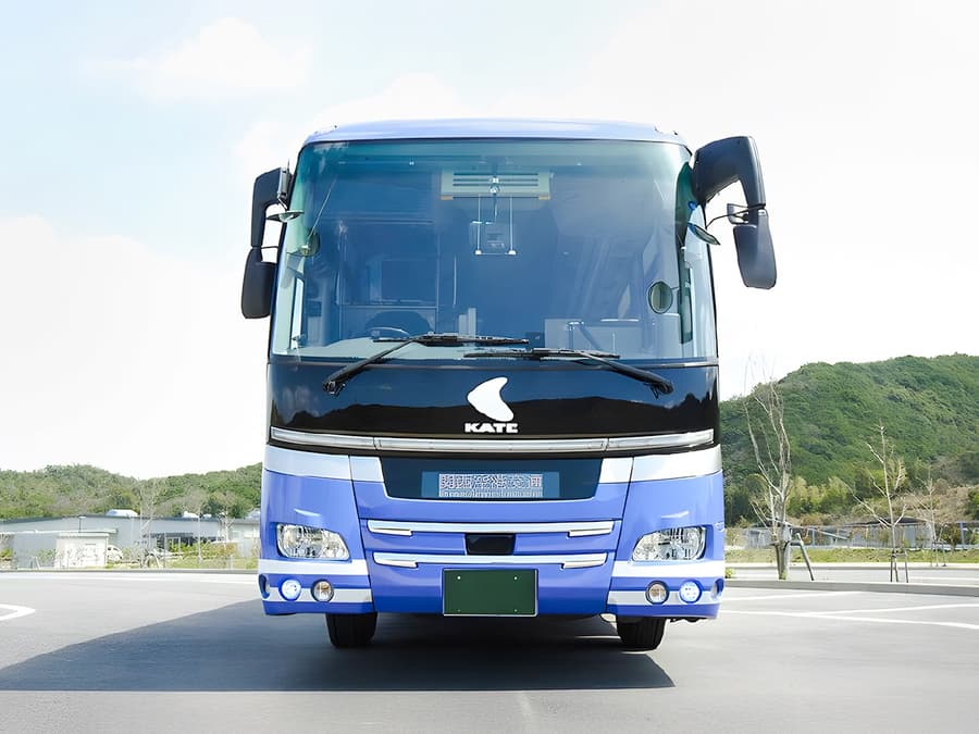 Airport Limousine Bus Transfer: Kansai Airport to/from All Neighbourhoods in Osaka