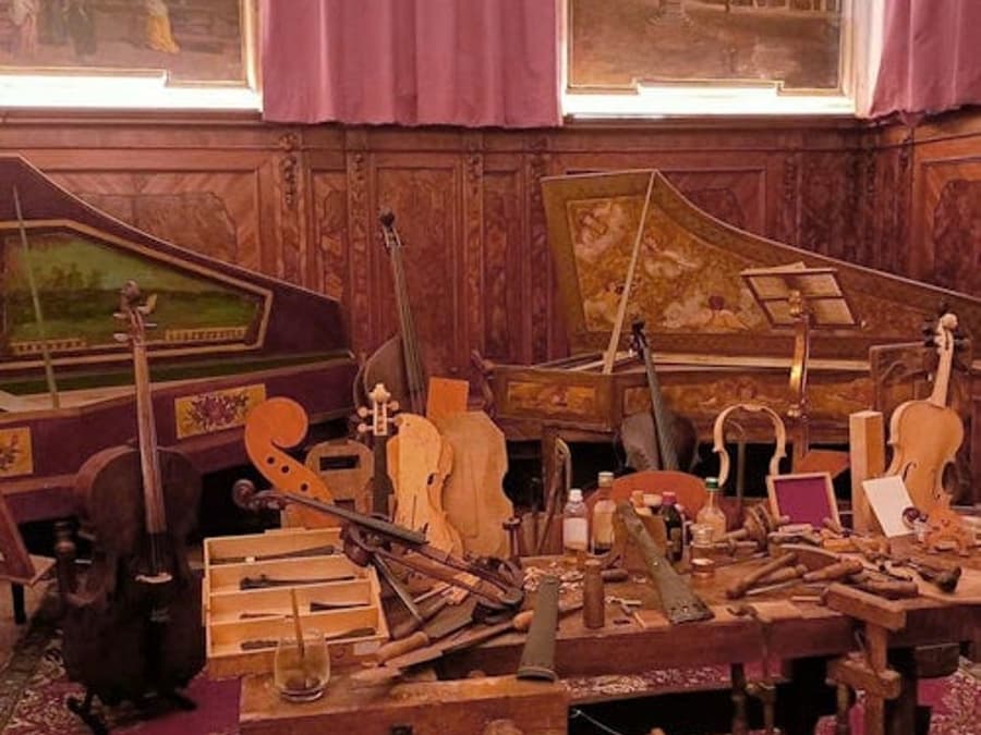 Venice: Vivaldi “Four Seasons” Concert by Interpreti Veneziani + Music Museum