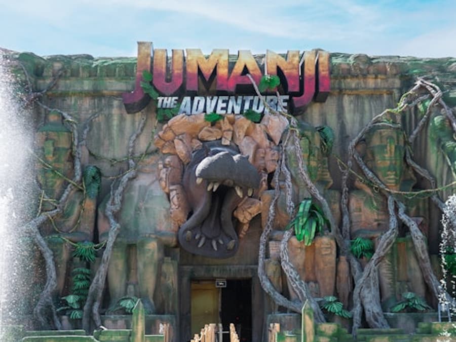 Gardaland Amusement Park: Fast Track Ticket