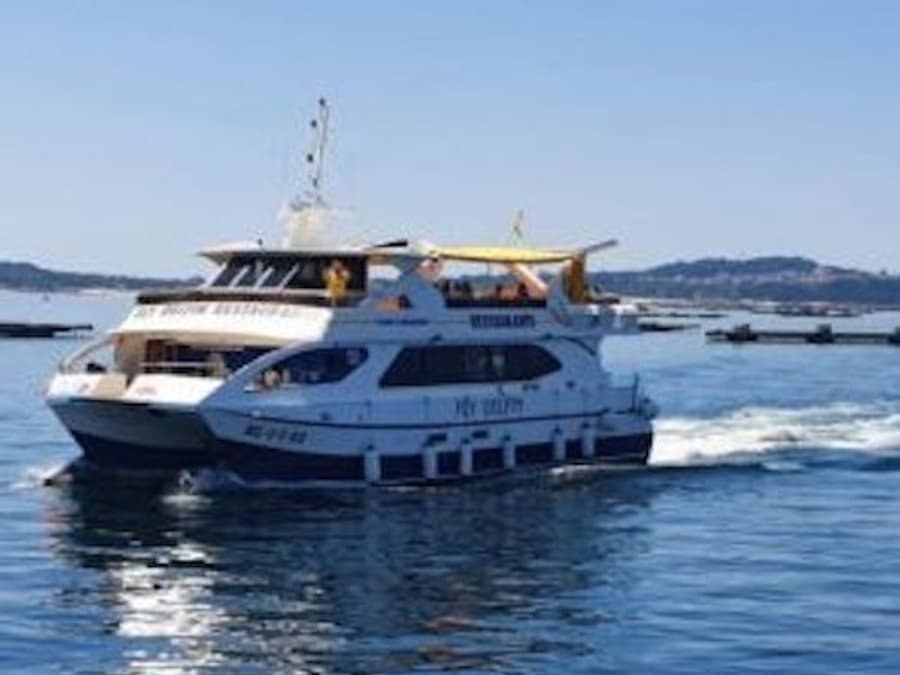 Rías Baixas Cruise: Route of the Mussels