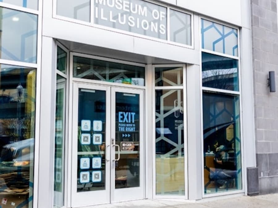 Inngangsbillett til Museum of Illusions Scottsdale