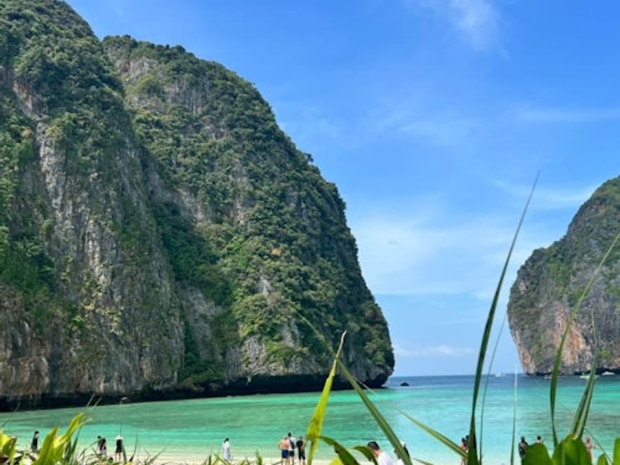 Phi Phi Islands Snorkelling Tour by Speedboat from Krabi