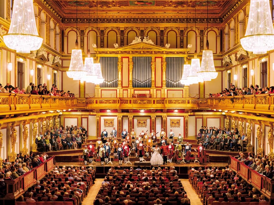 Pertubuhan Muzik Vienna (Musikverein): Konsert Orkestra Mozart di Dewan Emas