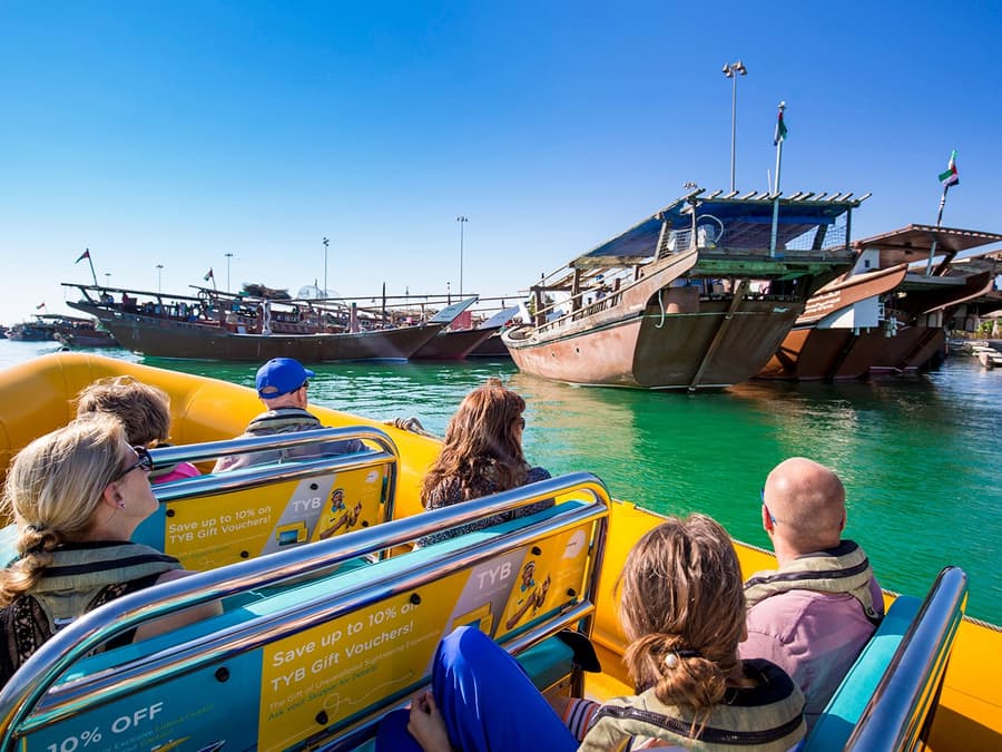 Tour Premium en Lancha Rápida por Abu Dhabi con Barcos Amarillos
