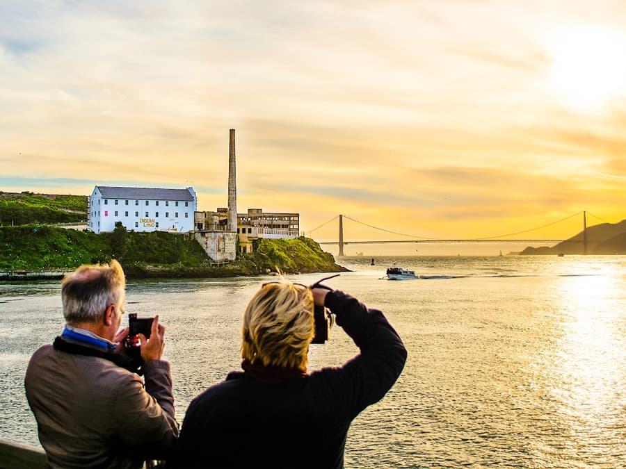 San Francisco Bay Sunset Cruise