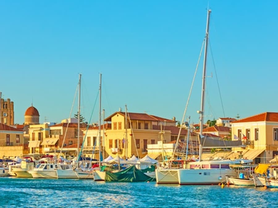 Aegina: Tur Berpemandu dari Athena + Tiket Feri Opsional