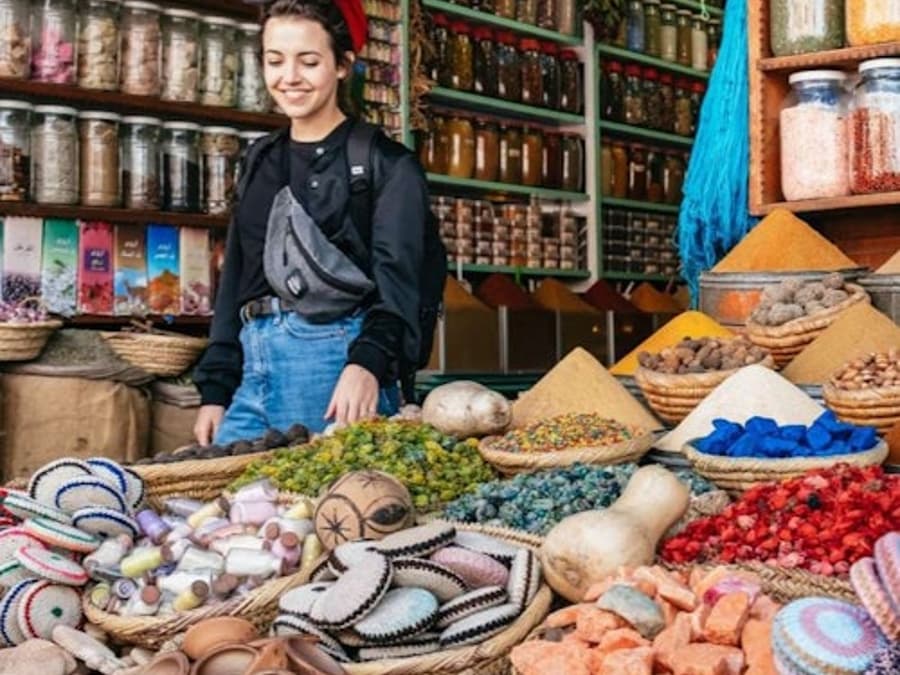 Marrakesh: Medina Souks Guided Walking Tour
