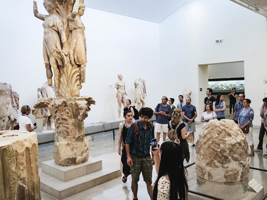 From Athens: Virtual Reality Audio Guided Tours with Tickets and Transfers