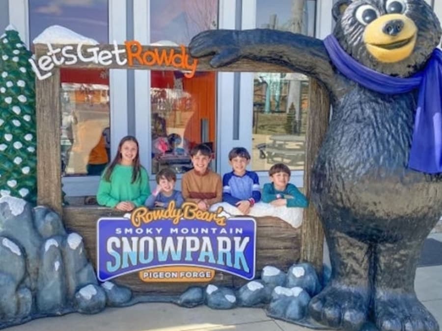 Rowdy Bear's Smoky Mountain Snowpark: 2-godzinny Nielimitowany Karnet