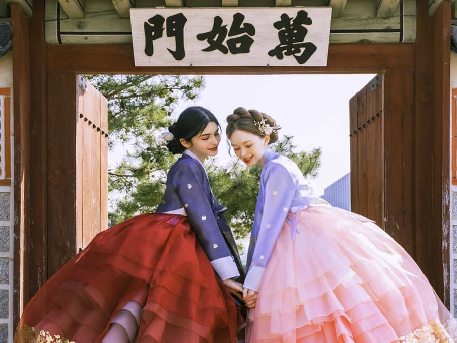 Seul Gyeongbokgung Sarayı'nda Hanbok Kiralama Deneyimi