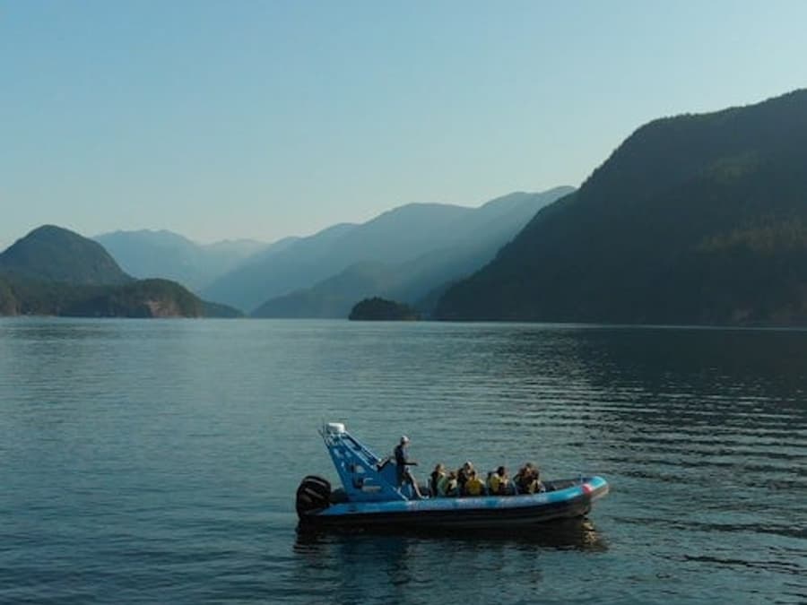 Vancouver: UNESCO Biosphere & Bowen Island Boat Tour
