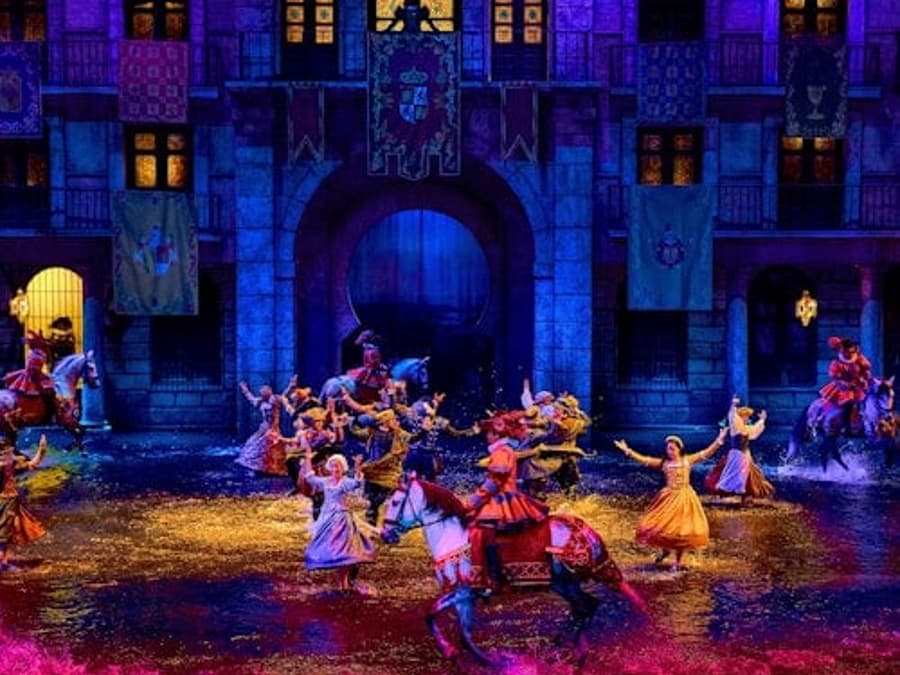 Puy du Fou España: Park Entrance + El Sueño de Toledo Night Show