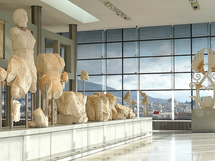 Acropolis Museum Entry Tickets with Self-Guided Audio Tour