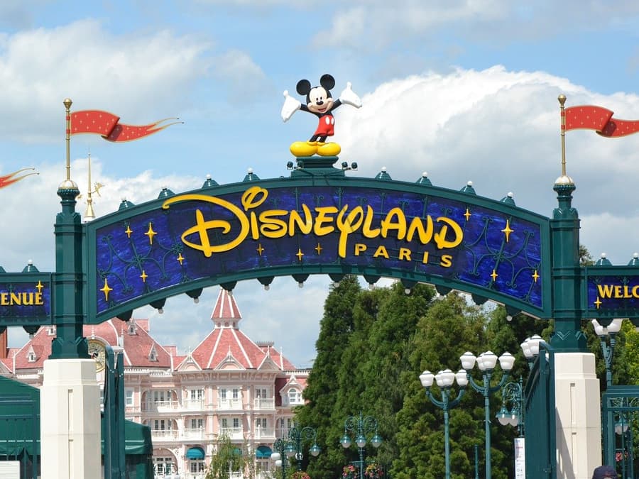 1-Day Ticket to Disneyland® Paris