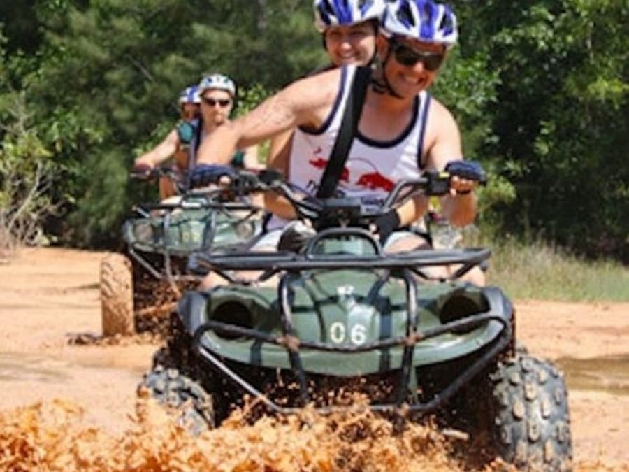 Phuket: Geführte ATV-Tour durch den Mangroven-Dschungel & Verborgener Strand + Transport