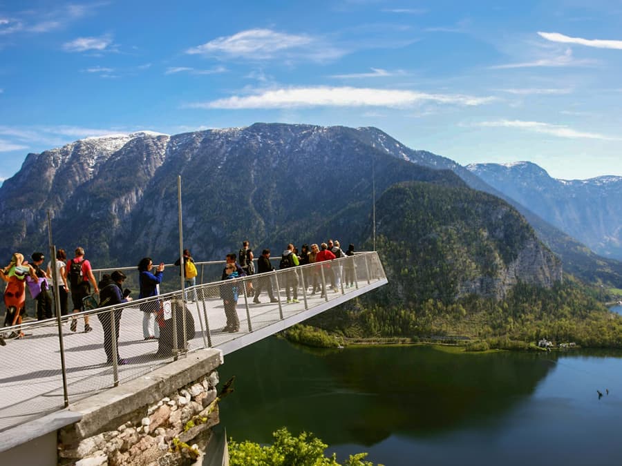 Ab Salzburg: Geführte halbtägige Busreise nach Hallstatt