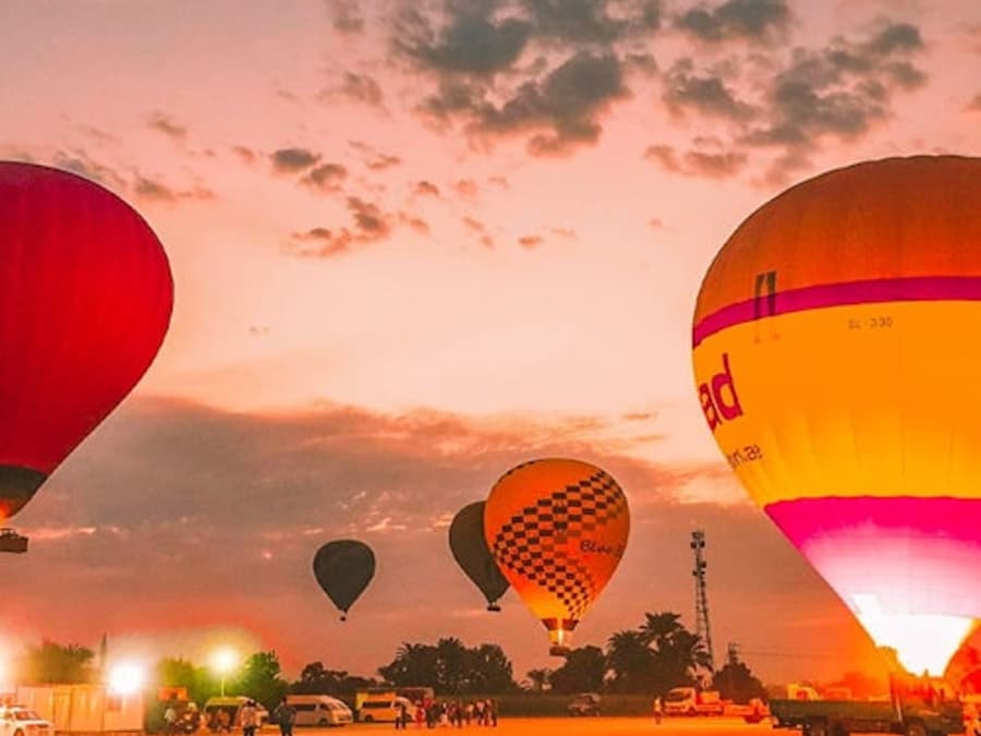 Luxor: Hot Air Balloon Ride + Transfers
