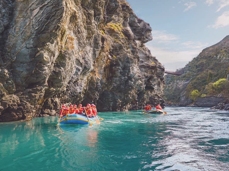 Chèo Thuyền Nước Trắng Trên Sông Kawarau