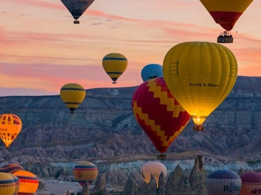 Cappadocia: Sunrise Hot Air Balloon Watching Tour + Roundtrip Transfer
