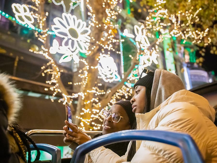 Tootbus: Paris Christmas Night Bus Tour